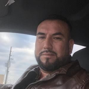 Meet your Posher, Jose